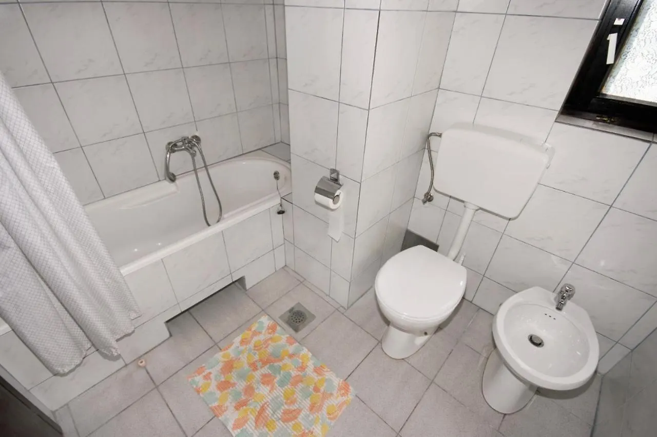Apartments With A Parking Space Dramalj, Crikvenica - 5491