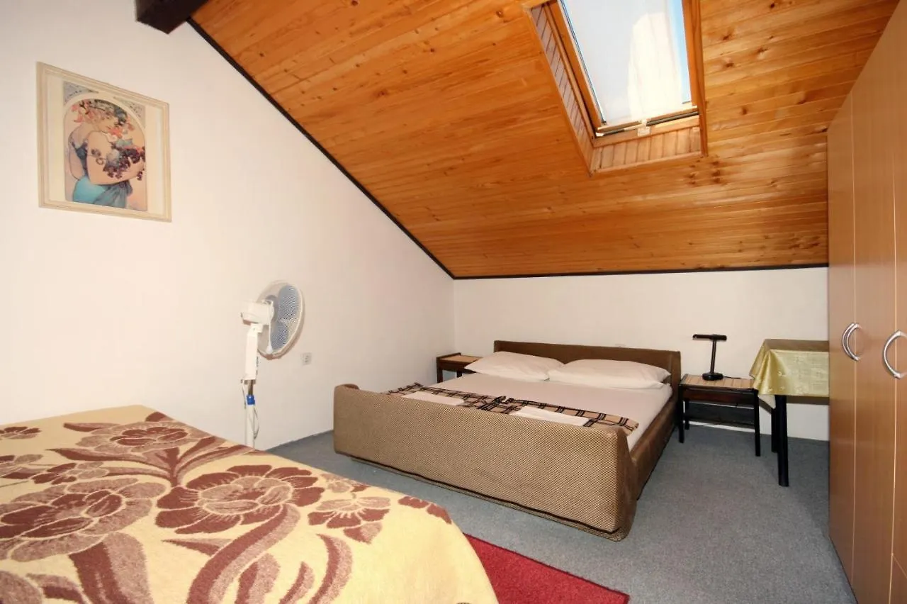 Apartments With A Parking Space Dramalj, Crikvenica - 5491